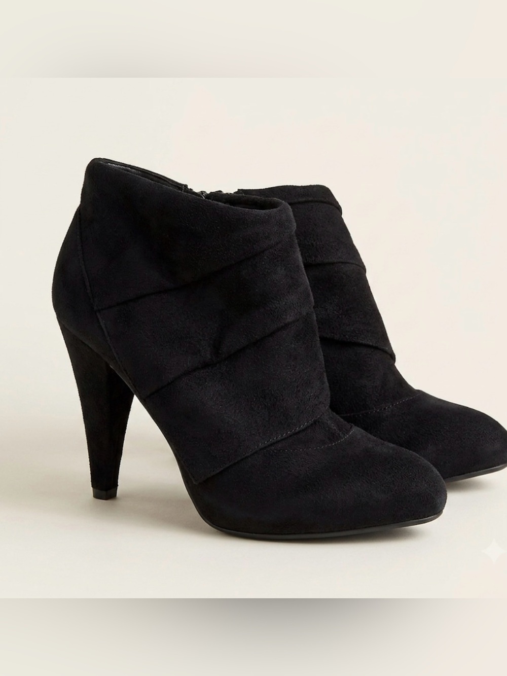 5 for $30 FIONI Black Side Zipper Heeled Booties